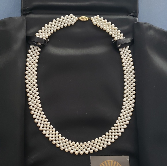 Cultured Pearl Necklace